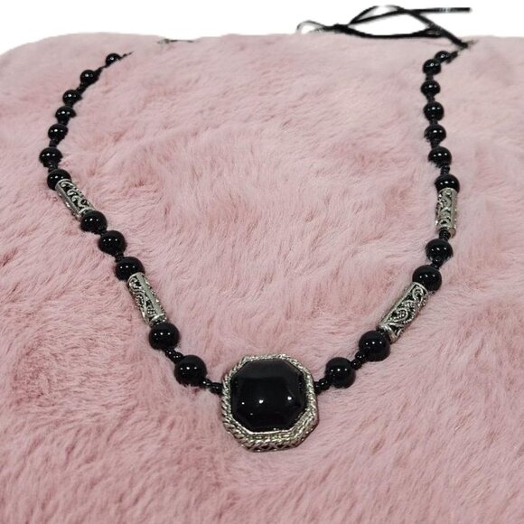 Jewelry - BLACK GLASS ONYX SILVER FILIGREE PENDANT NECKLACE